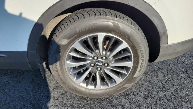 2021 Lincoln Nautilus Standard