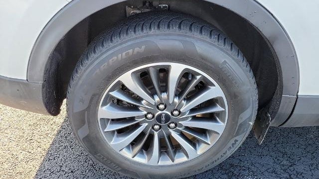 2021 Lincoln Nautilus Standard