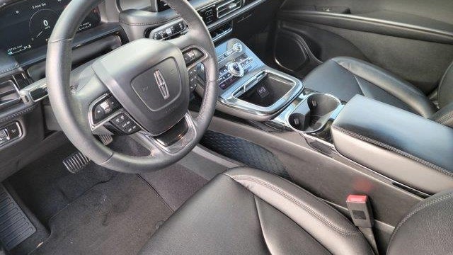 2022 Lincoln Nautilus Standard