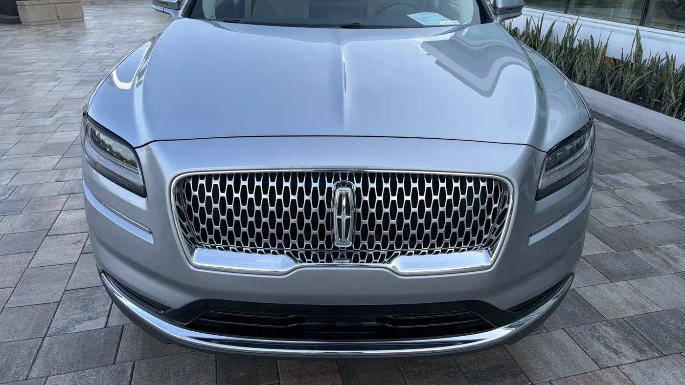 2022 Lincoln Nautilus Standard