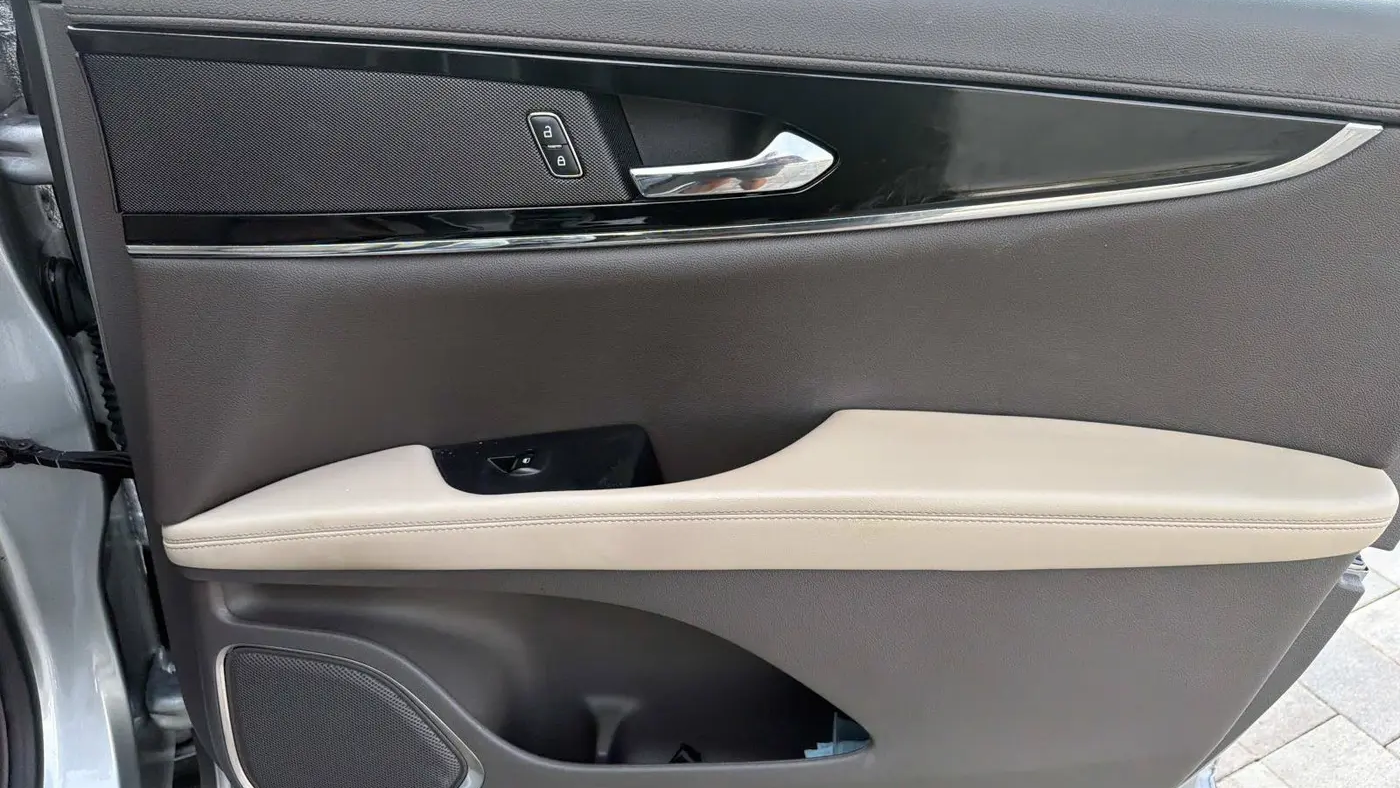 2022 Lincoln Nautilus Standard