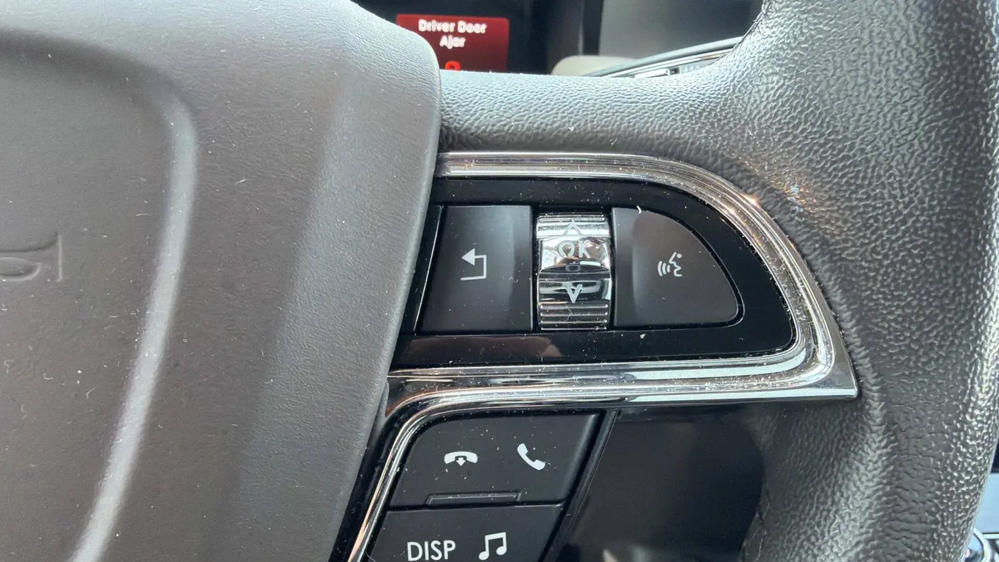 2022 Lincoln Nautilus Standard