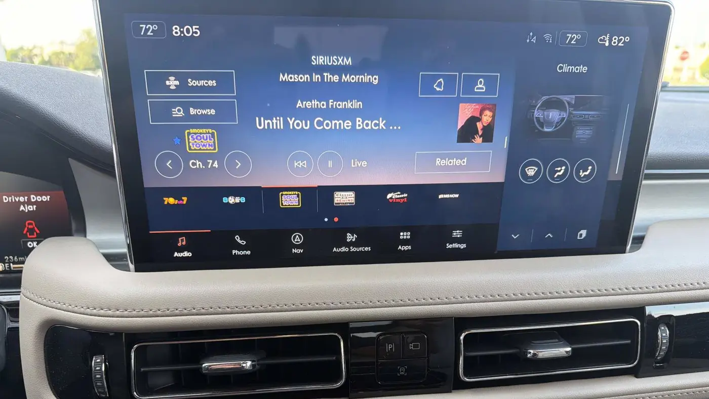 2022 Lincoln Nautilus Standard
