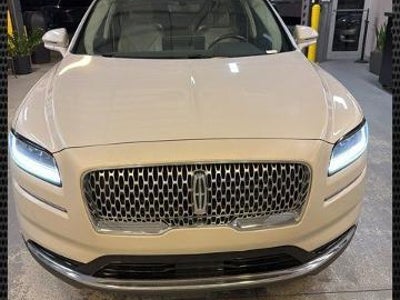 2022 Lincoln Nautilus Standard 4DR SUV