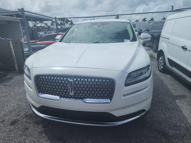 2023 Lincoln Nautilus Standard — photo 1 of 2