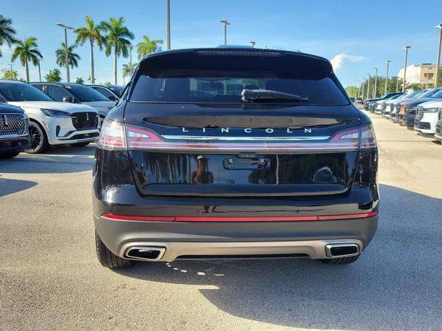 2022 Lincoln Nautilus - $23,789