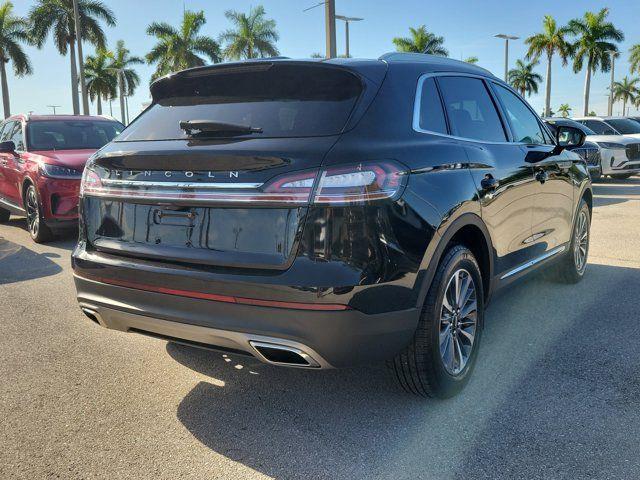 2022 Lincoln Nautilus - $23,789