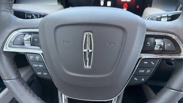 2022 Lincoln Nautilus Standard