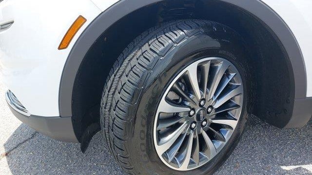 2021 Lincoln Nautilus Standard