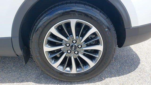 2021 Lincoln Nautilus Standard