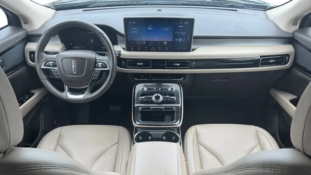 2022 Lincoln Nautilus Standard