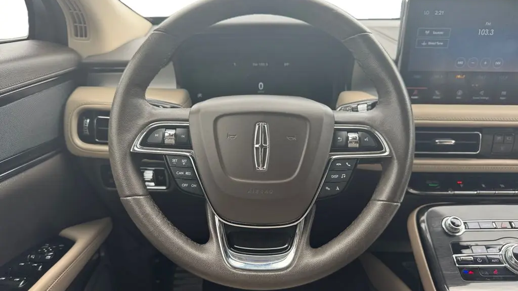 2022 Lincoln Nautilus Standard