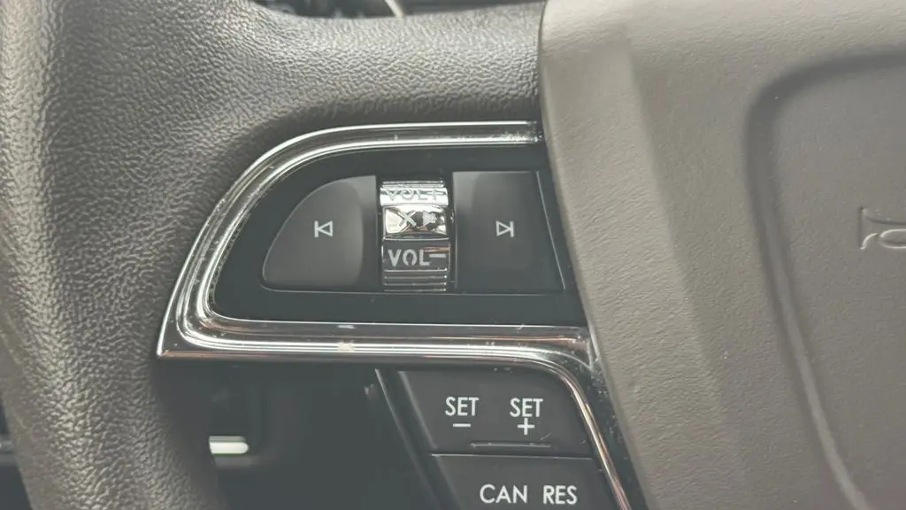 2022 Lincoln Nautilus Standard