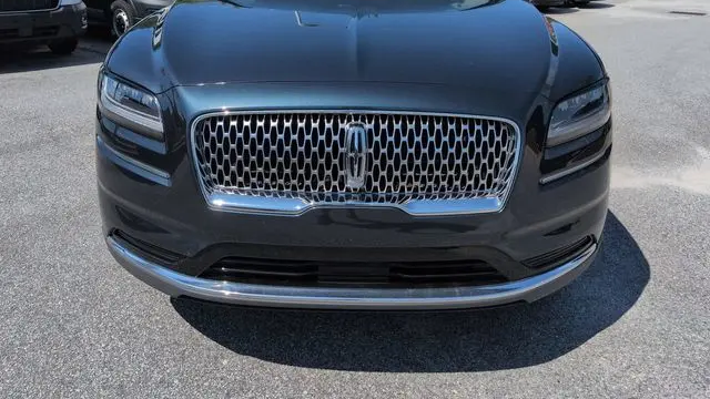 2022 Lincoln Nautilus Standard