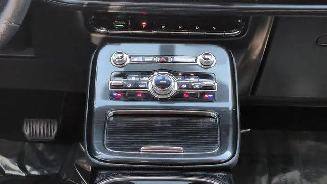 2022 Lincoln Nautilus Standard