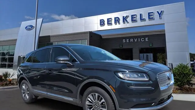 Preowned 2022 Lincoln Nautilus Standard for Sale