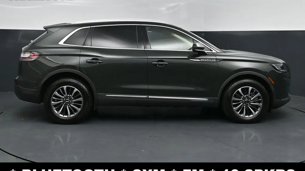 2023 Lincoln Nautilus Standard