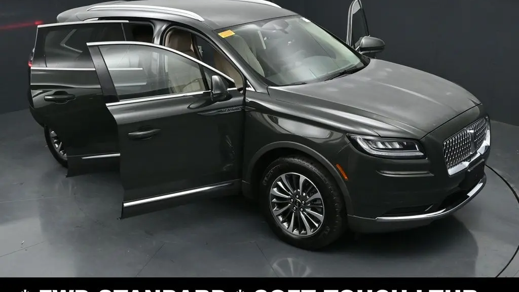 2023 Lincoln Nautilus Standard