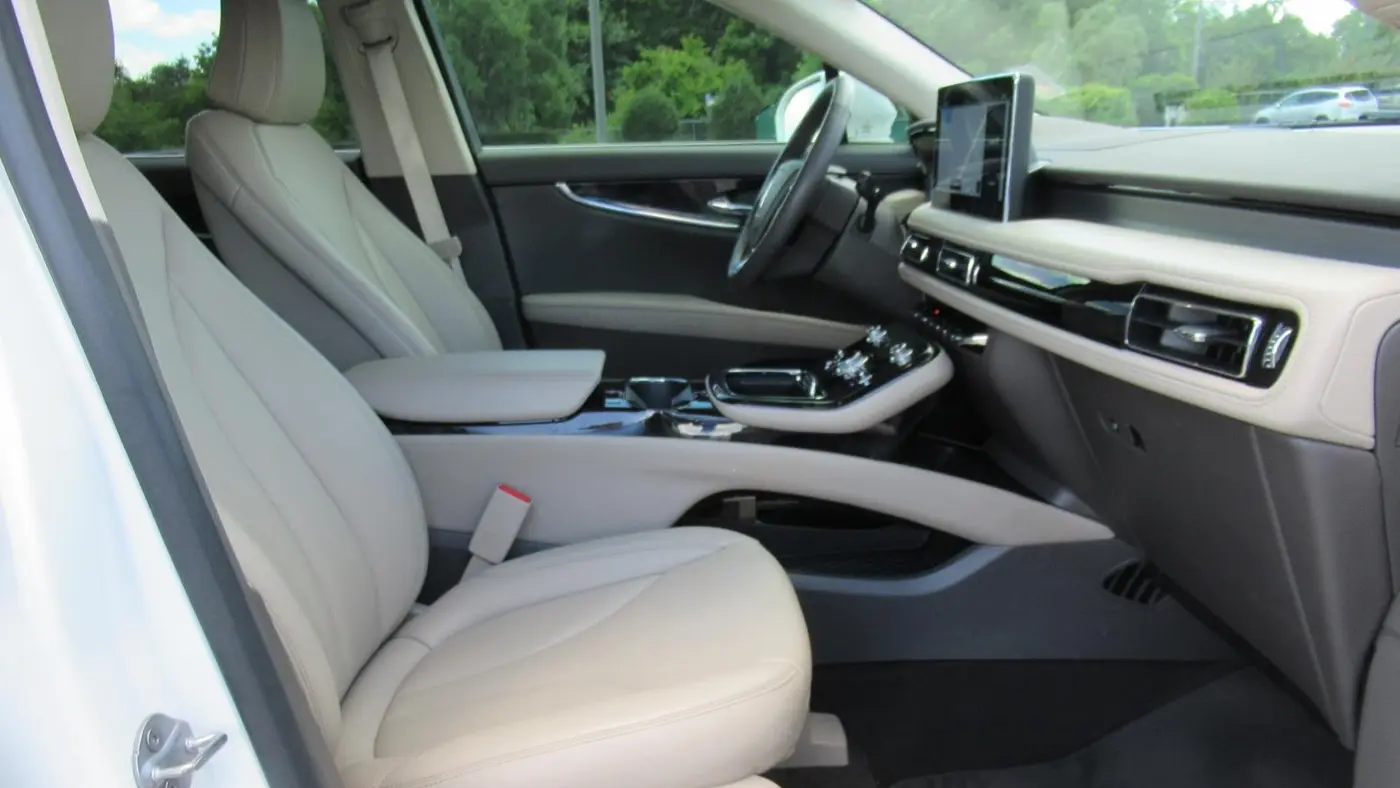 2022 Lincoln Nautilus Standard