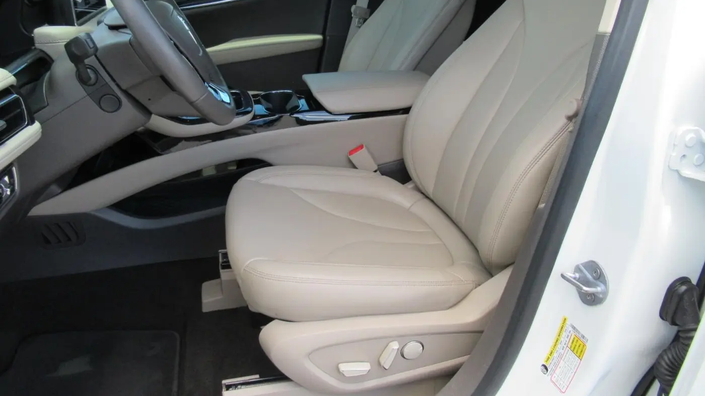2022 Lincoln Nautilus Standard