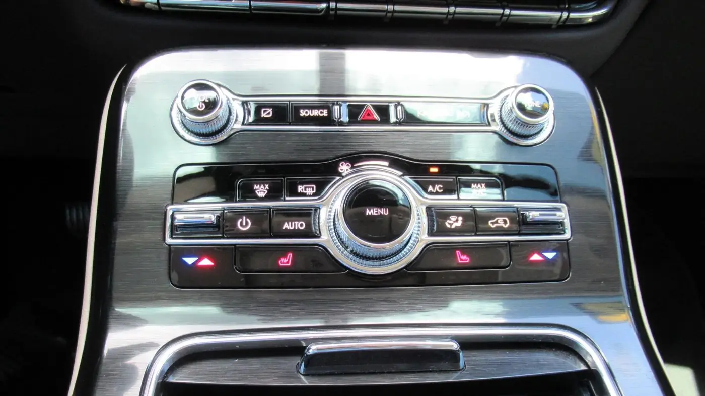 2022 Lincoln Nautilus Standard