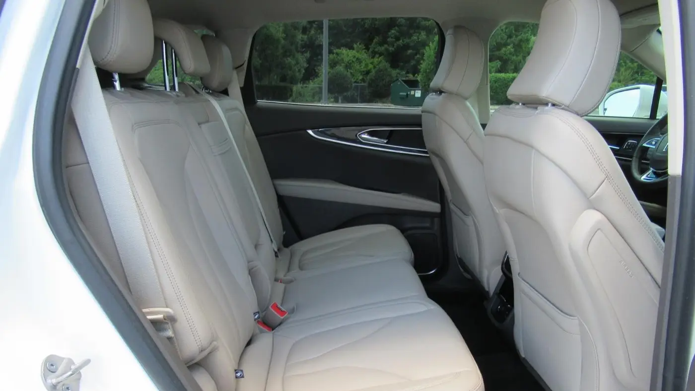 2022 Lincoln Nautilus Standard