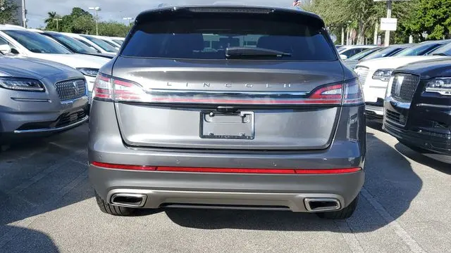 2022 Lincoln Nautilus Standard
