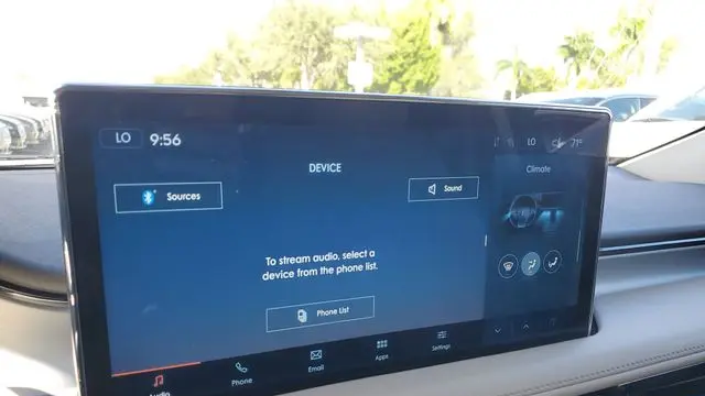 2022 Lincoln Nautilus Standard