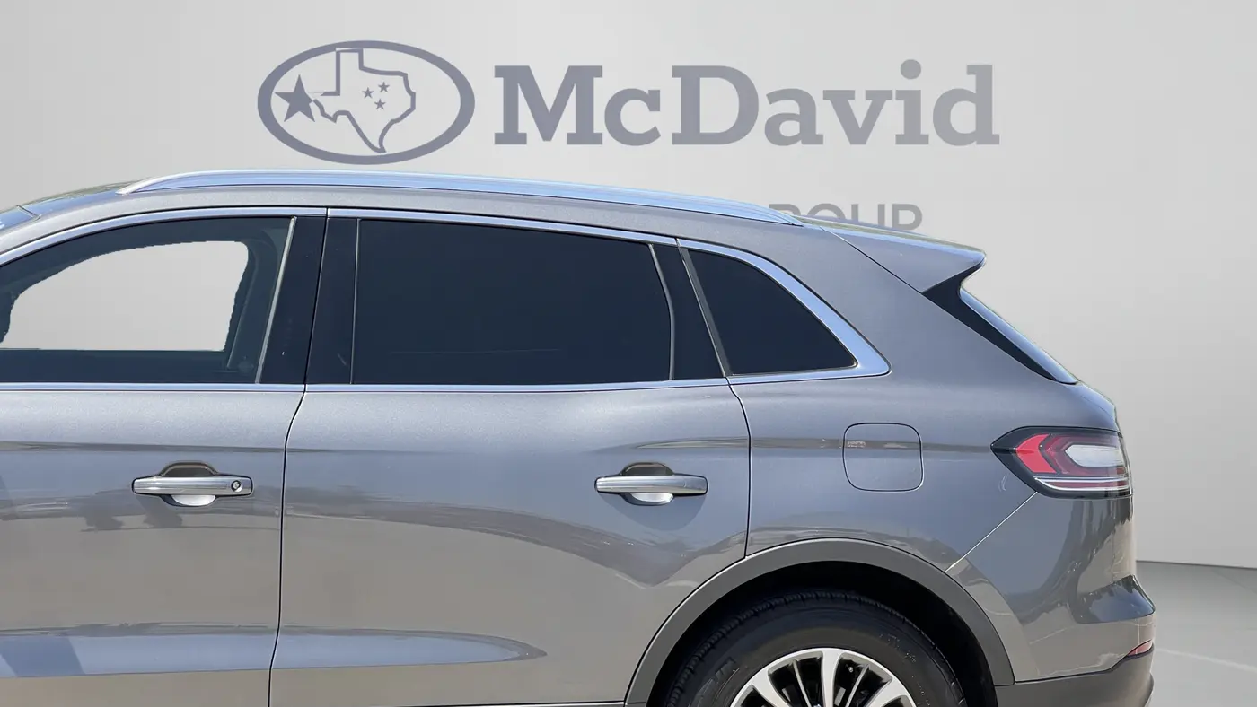 2022 Lincoln Nautilus Standard