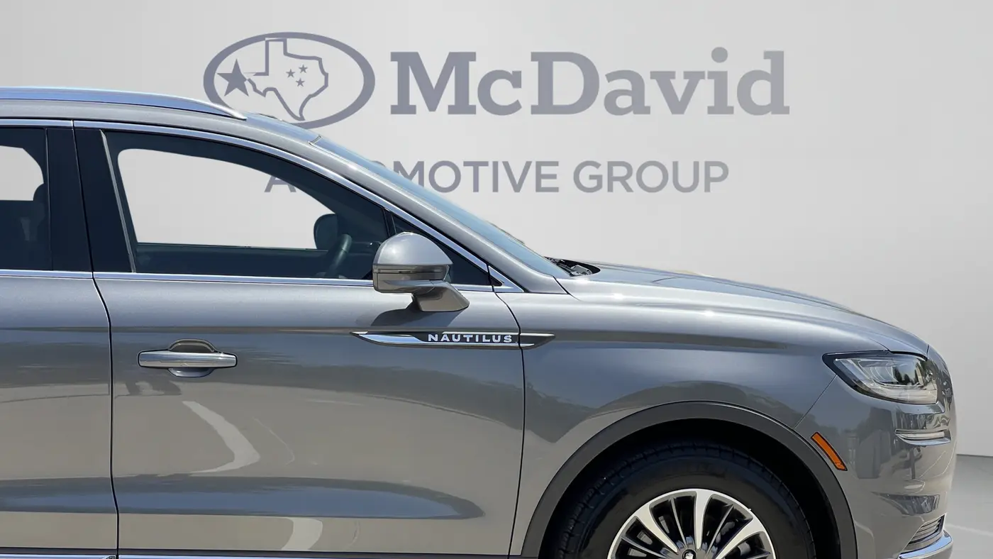 2022 Lincoln Nautilus Standard