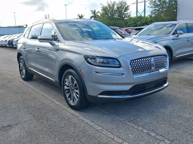 2023 Lincoln Nautilus - $24,990