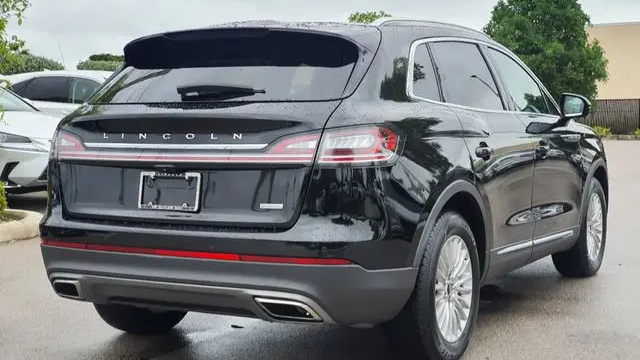 2020 Lincoln Nautilus Standard