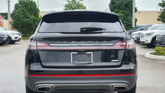 2020 Lincoln Nautilus Standard