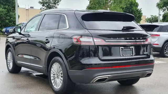 2020 Lincoln Nautilus Standard