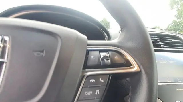 2020 Lincoln Nautilus Standard