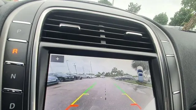 2020 Lincoln Nautilus Standard
