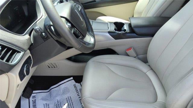 2020 Lincoln Nautilus Standard