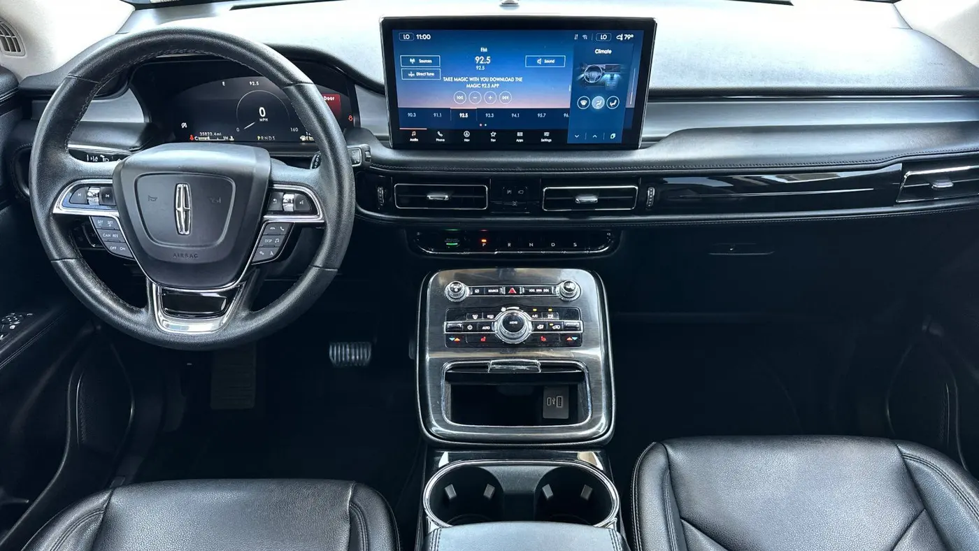 2022 Lincoln Nautilus Standard