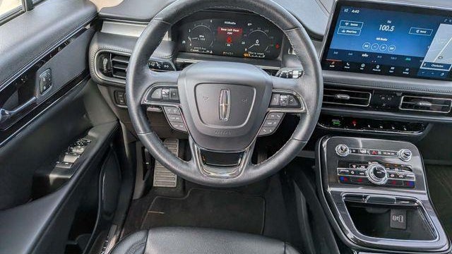 2022 Lincoln Nautilus Standard