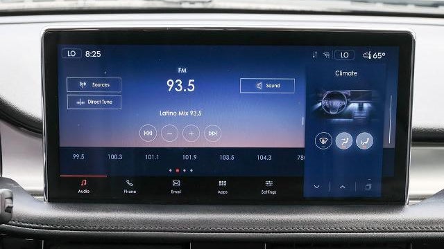 2023 Lincoln Nautilus Standard