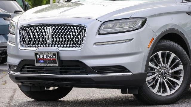2023 Lincoln Nautilus Standard