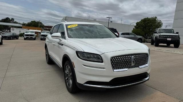 Preowned 2022 Lincoln Nautilus Standard for Sale