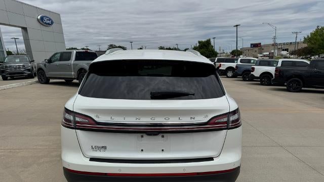 2022 Lincoln Nautilus Standard