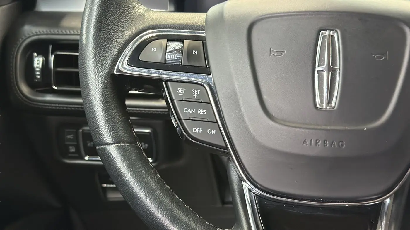 2023 Lincoln Nautilus Standard