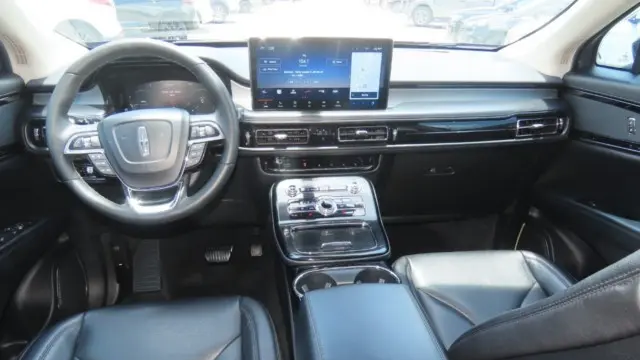 2022 Lincoln Nautilus Standard