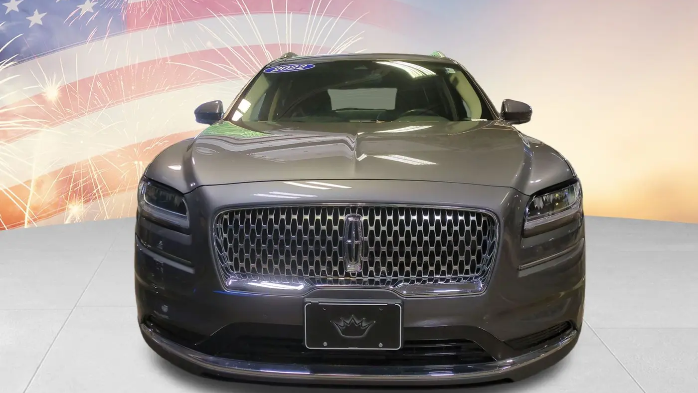 2022 Lincoln Nautilus Standard