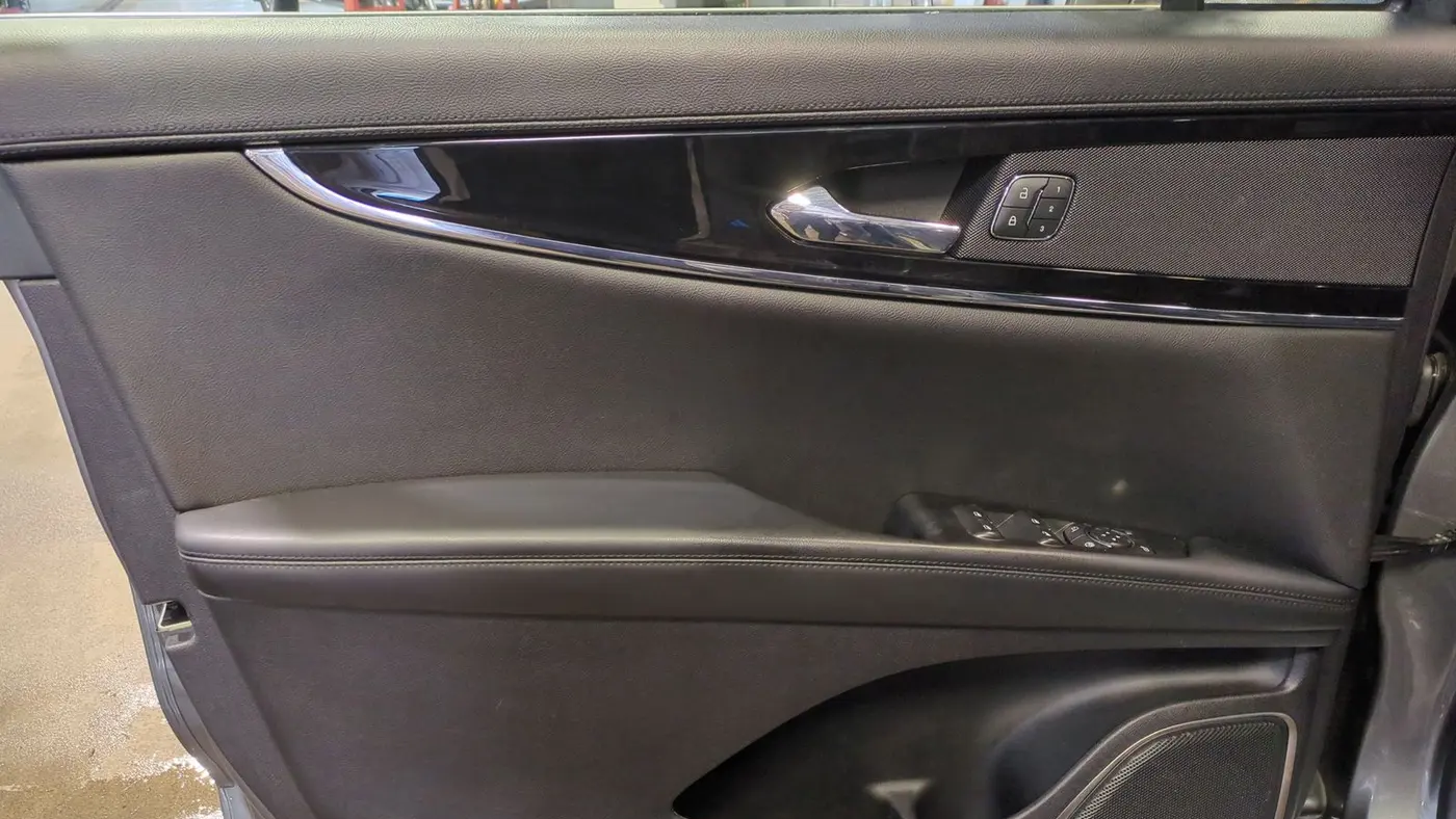 2022 Lincoln Nautilus Standard