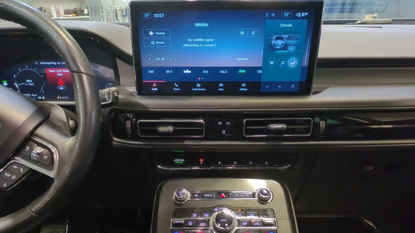 2022 Lincoln Nautilus Standard