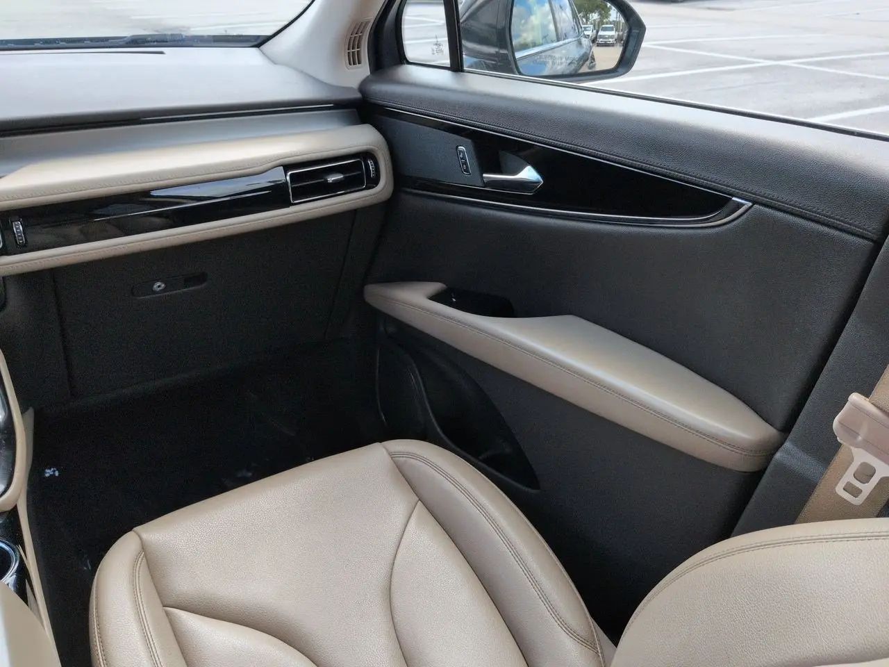 2022 Lincoln Nautilus - $22,114