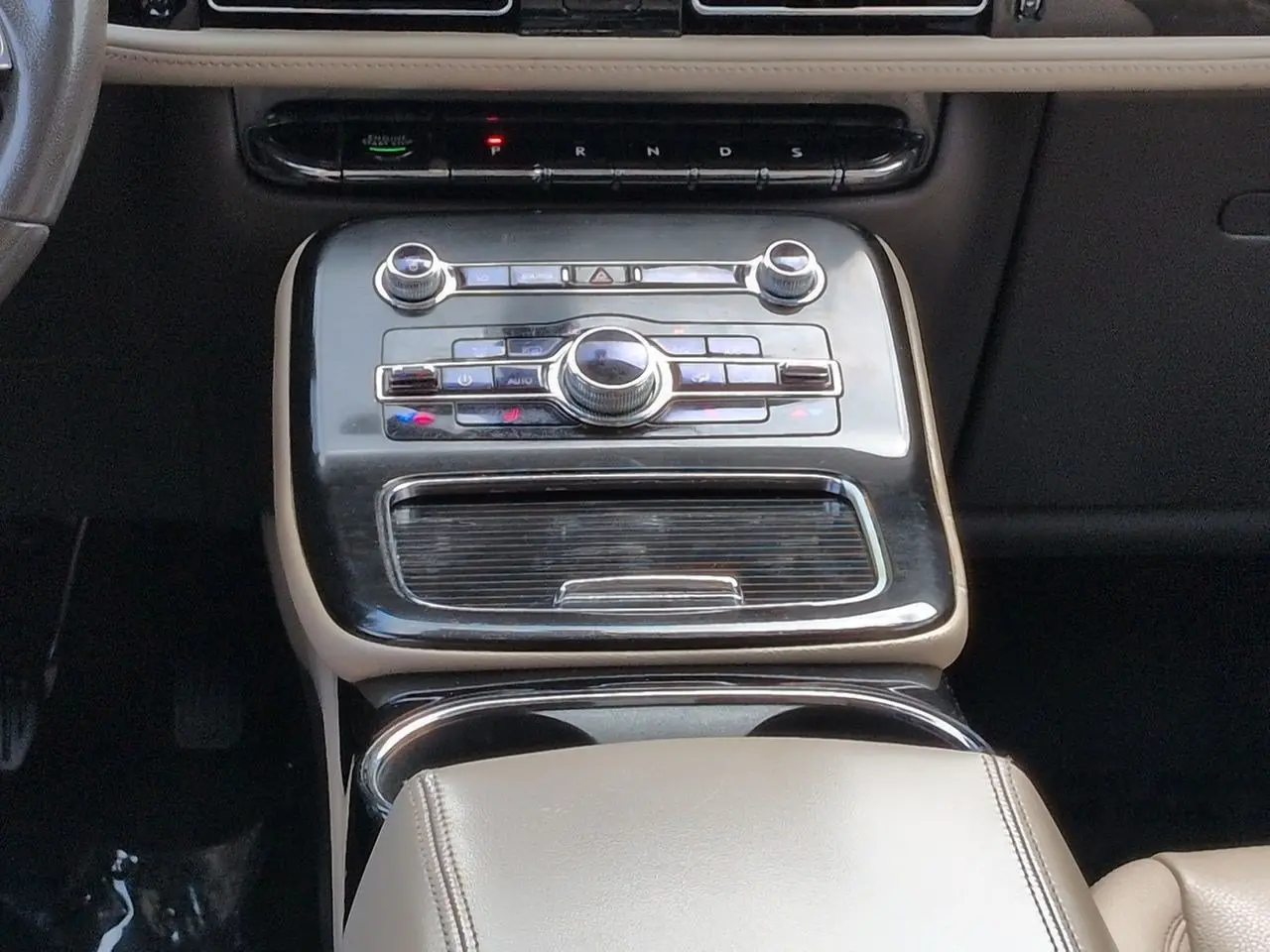 2022 Lincoln Nautilus - $22,114